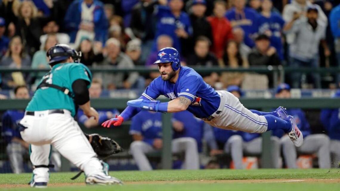 Mariners spoil Blue Jays’ watch party with comeback victory