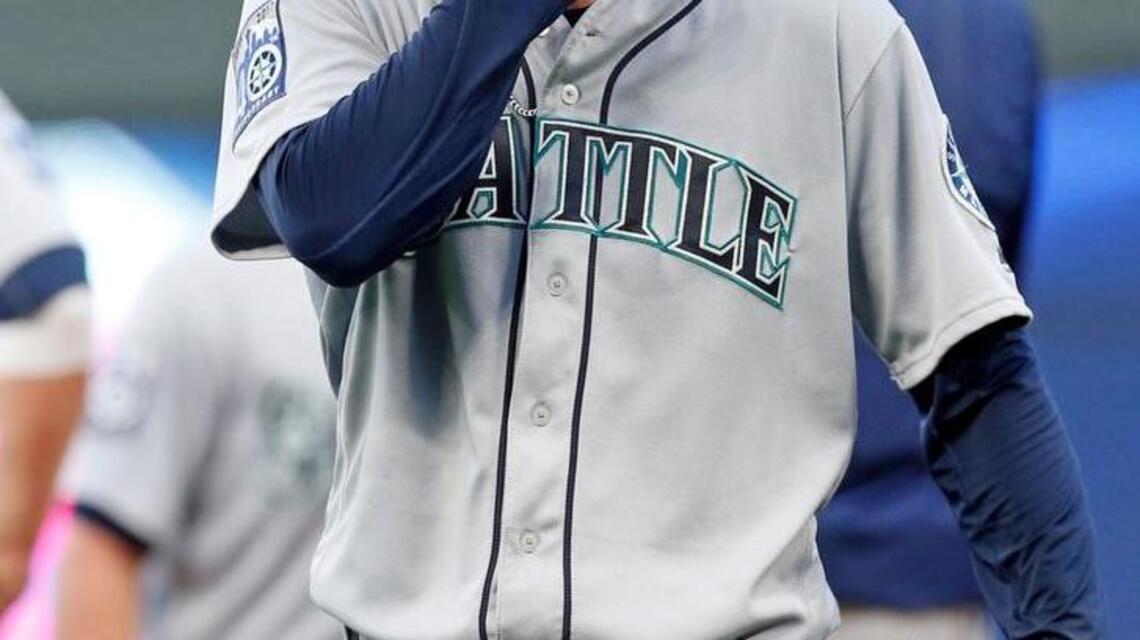 Mariners surrender a record 28 hits in crushing loss to Twins