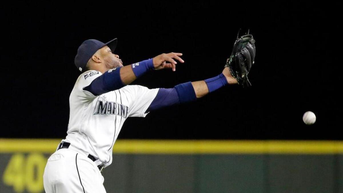 With six straight losses, any postseason hopes are slipping away from Robinson Cano and the Mariners.