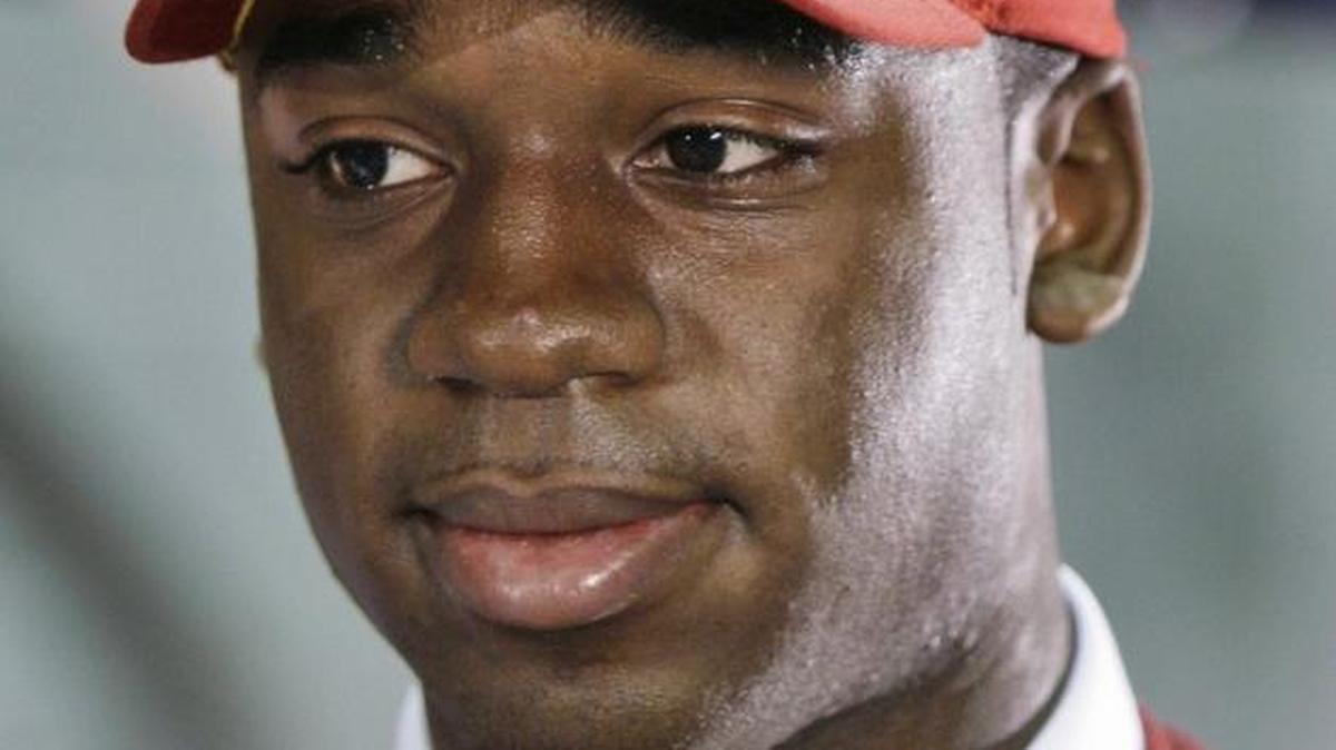 Seahawks coach Pete Carroll recruited national high-school star Joe McKnight out of John Curtis High in River Ridge, Louisiana, to USC in 2007. McKnight played for Carroll through 2009. On Thursday McKnight was shot and killed outside New Orleans.