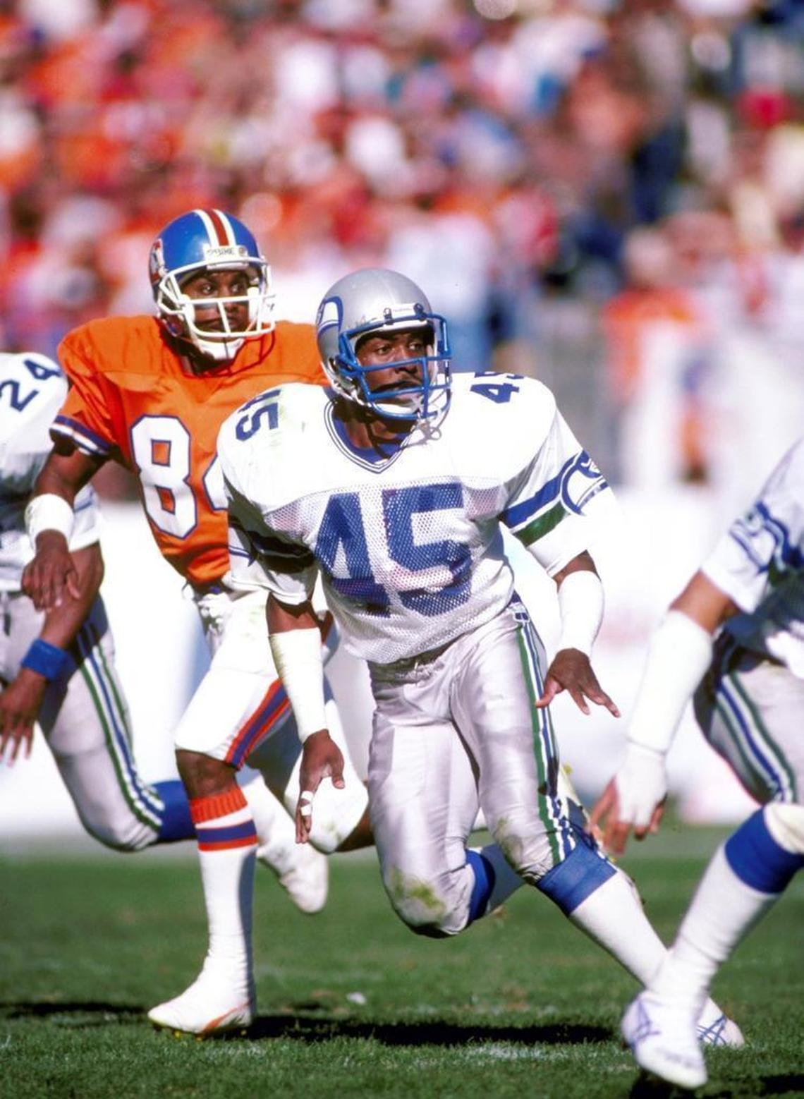 Seattle Seahawks safety Kenny Easley (45) drops back in coverage against the Denver Broncos.