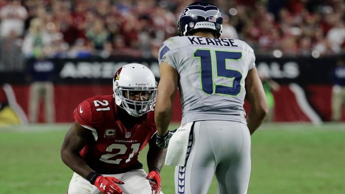Seattle’s Jermaine Kearse (15) lines up against Arizona’s Patrick Peterson in the second half. Kearse had three catches for 51 yards, including a 31-yard reception.