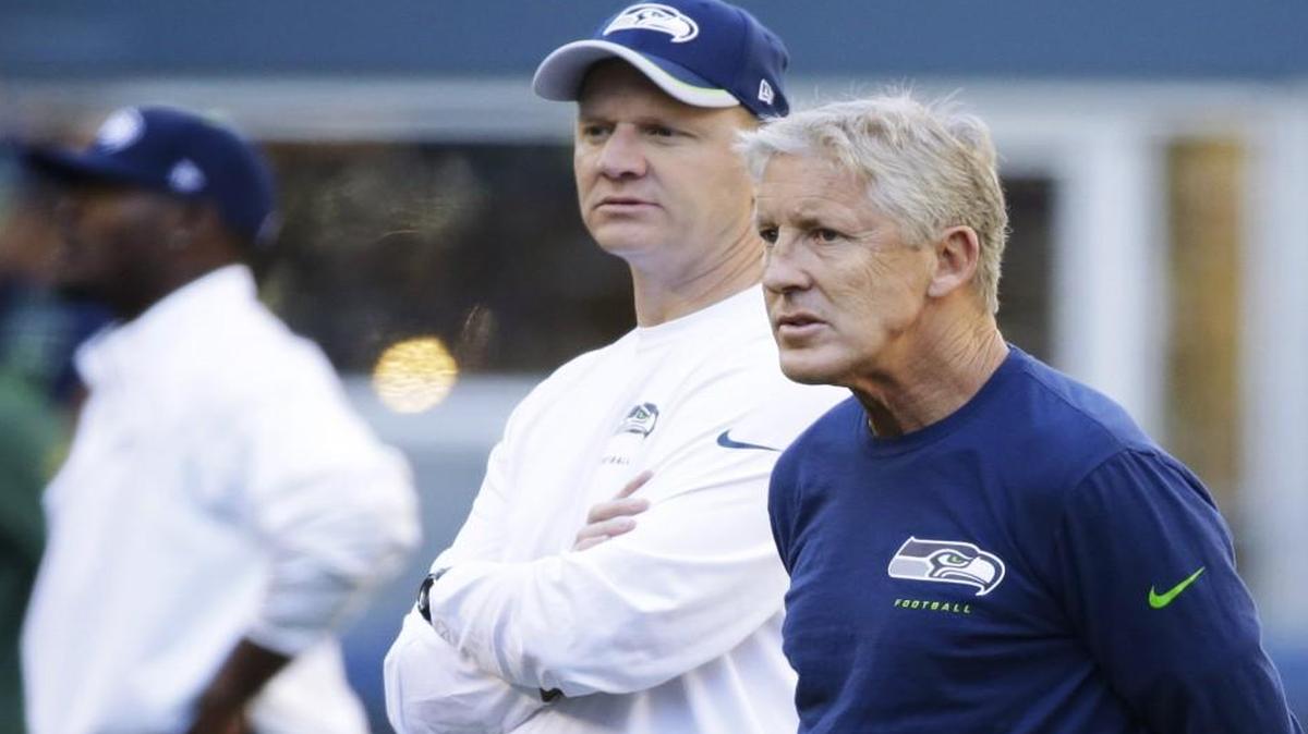 
Seahawks head coach Pete Carroll, right, and offensive coordinator Darrell Bevell were understanding and diplomatic in their response to criticism from Marshawn Lynch’s mom.
