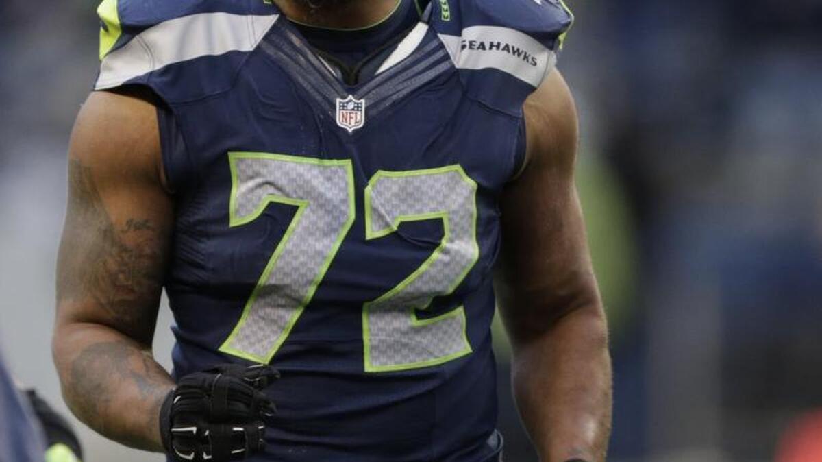 Seahawks defensive end Michael Bennett is appealing his $20,000 fine for a late, low hit on Dallas Cowboys quarterback Matt Cassell. It’s his third fine since August.