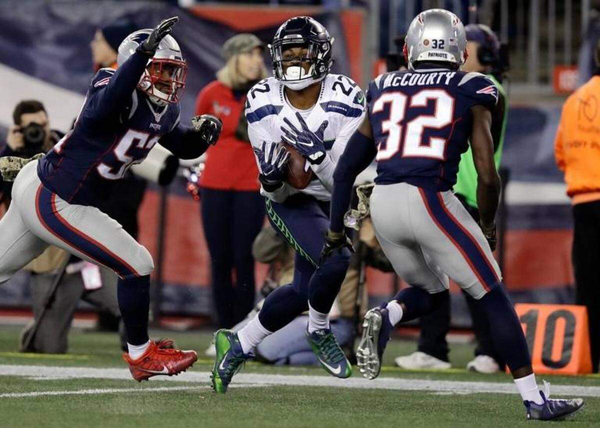 C.J. Prosise’s 153 yards receiving and rushing to lead this Seahawks’ upset win at New England on Nov. 13, 2016, in Foxborough, Mass., make him and Marshawn Lynch the only two Seattle running backs to lead the team in rushing and receiving yards in the same game since 2014. That game remains lore around Seahawks headquarters, and a large reason why the oft-injured Prosise remains squarely in the team’s plans.