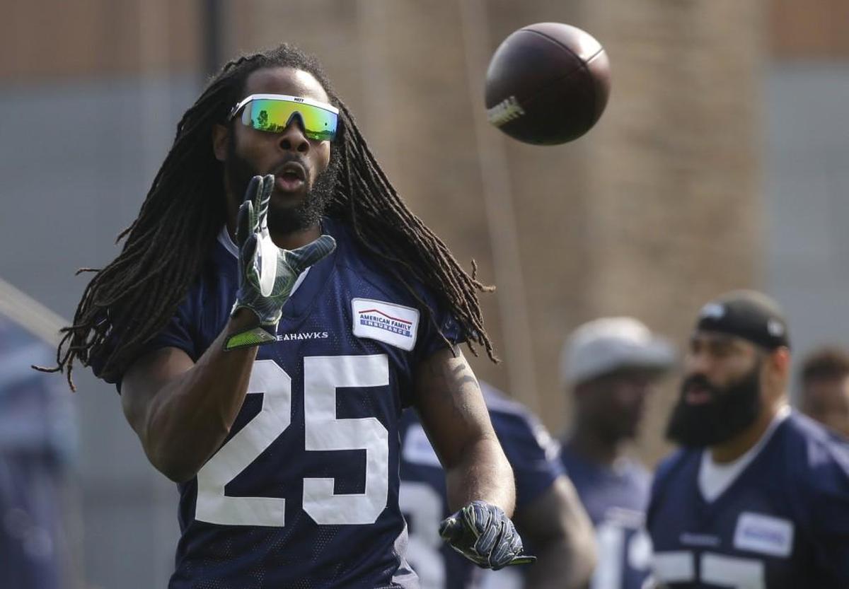 The Seahawks listed cornerback Richard Sherman as questionable to play Sunday in the home opener against San Francisco, but coach Pete Carroll said after Sherman practiced fully on Friday it looks like he can play.