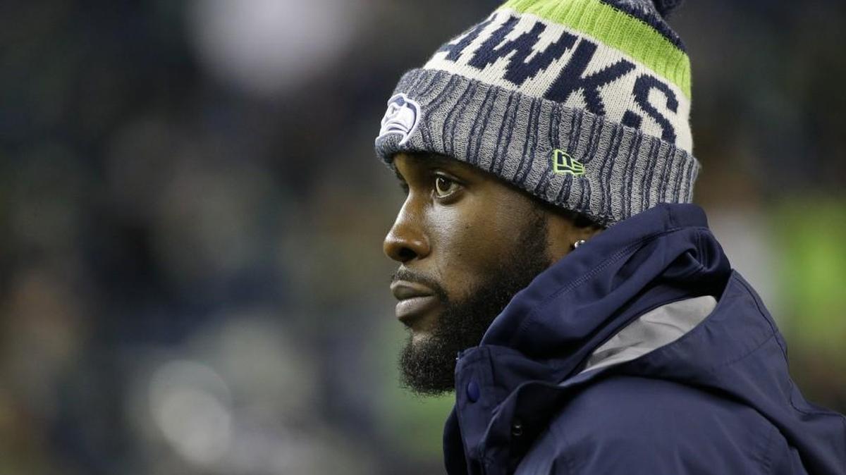 Seahawks strong safety Kam Chancellor announced his retirement online Sunday, the end to a starring, hard-hitting career forced by his serious neck injury in November.