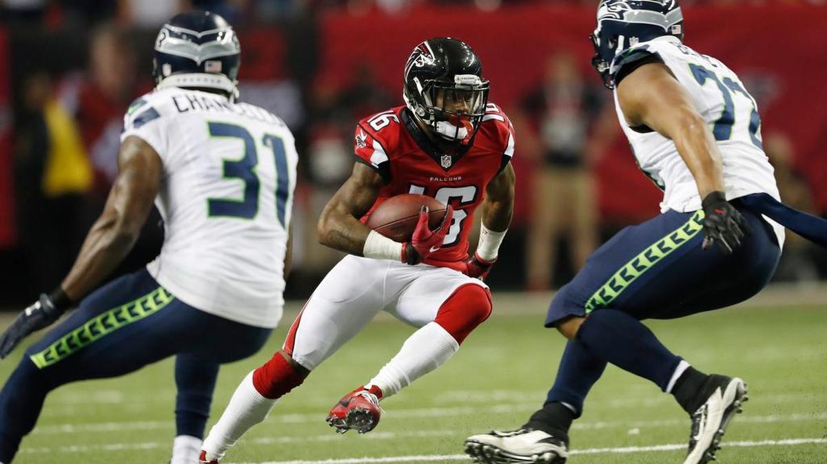 Seahawks safety Kam Chancellor (31) defends Falcons wide receiver Justin Hardy in the first half Saturday. Chancellor has one year left on his Seattle contract.