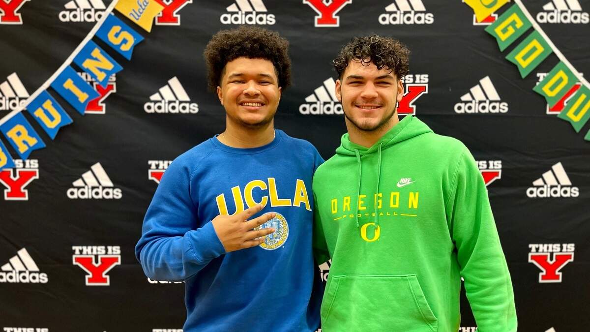 Yelm linebackers Isaiah Patterson (left) and Brayden Pratt have signed with UCLA and Oregon, respectively.