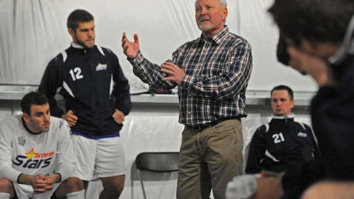 Bellarmine Prep coach Joe Waters, a former Leicester City player, is enjoying the Foxes’ EPL success.