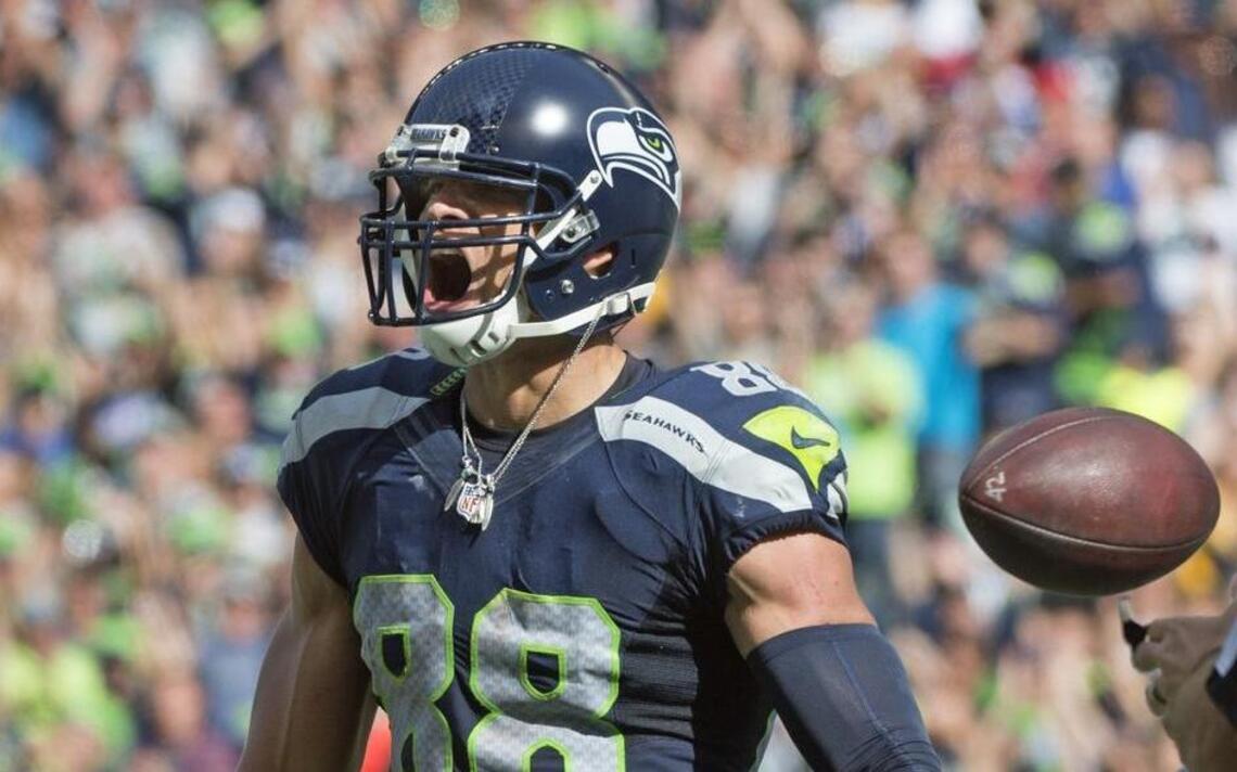 Dave Boling: Now we see the game-changing Graham the Hawks hoped for