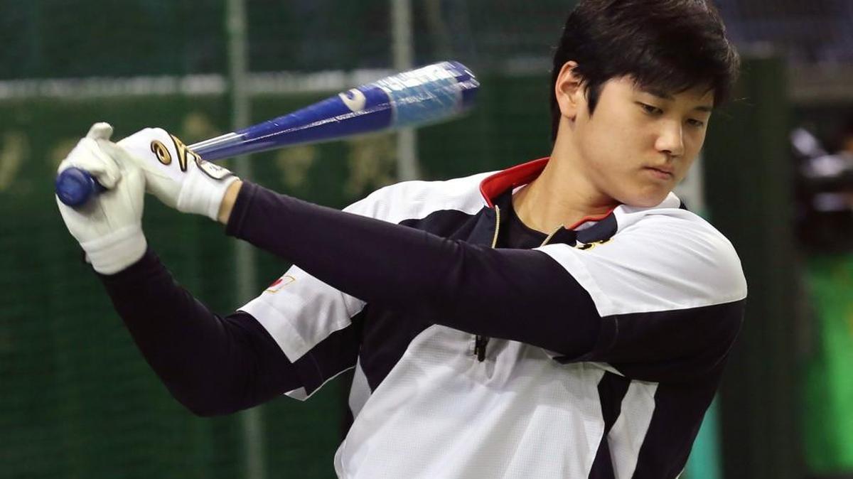 Shohei Otani is a dual-threat player that has been called Japan’s Babe Ruth. If he elects to come to the majors, he would be just what the Mariners need.