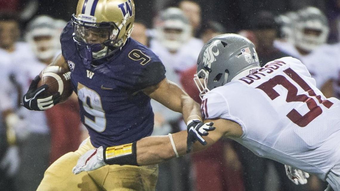 Marquee QB matchup overshadowed by Gaskin, a couple injures and — oh, yeah — a rout