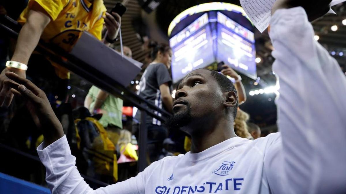 Former Sonics star Kevin Durant and the Golden State Warriors are expected to play an exhibition game next NBA preseason in Seattle.