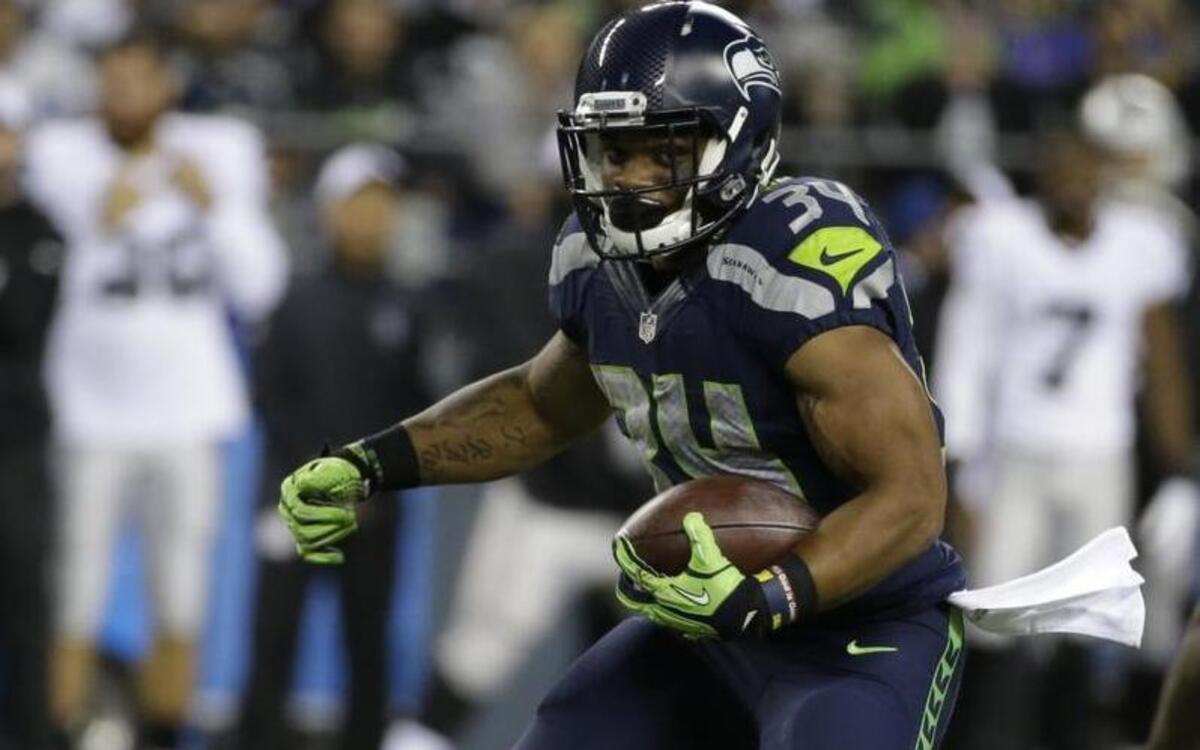 
Undrafted running back Thomas Rawls has impressed this preseason with the Seahawks, including the final exhibition game where he rushed for 87 yards against the Raiders. He made the 53-man roster Saturday.
