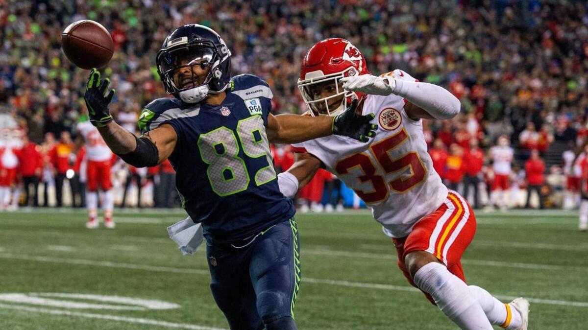 Seahawks wide receiver Doug Baldwin makes a one-handed catch while defended by Chiefs defensive back Charvarius Ward late in his best game last season, December’s win over Kansas City in Seattle. Baldwin will have surgery soon to fix a sports hernia, coach Pete Carroll confirmed Tuesday at the NFL’s annual meetings in Phoenix.