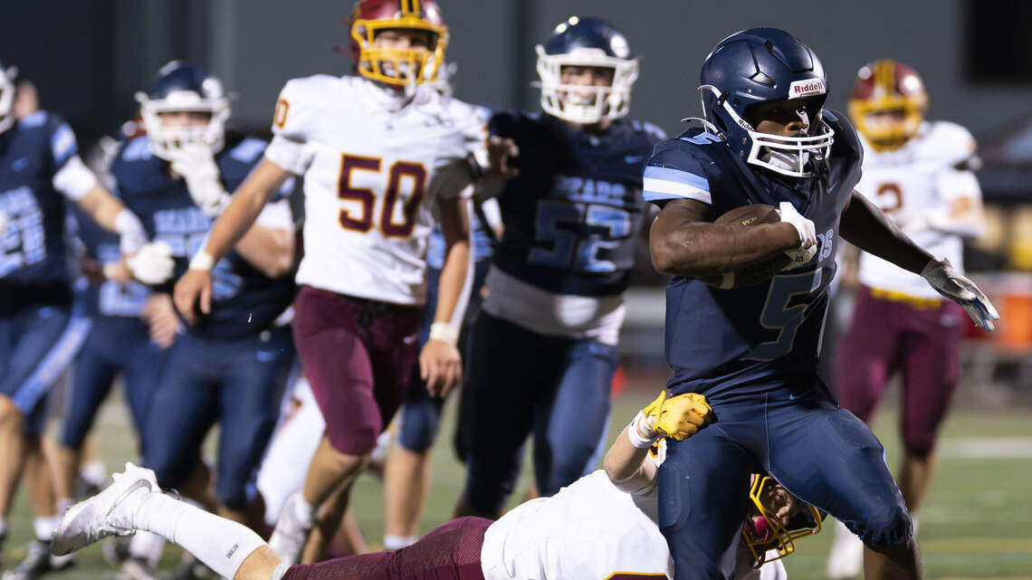 Diallo’s four touchdowns lift Olympia over Capital in Spaghetti Bowl, 41-25
