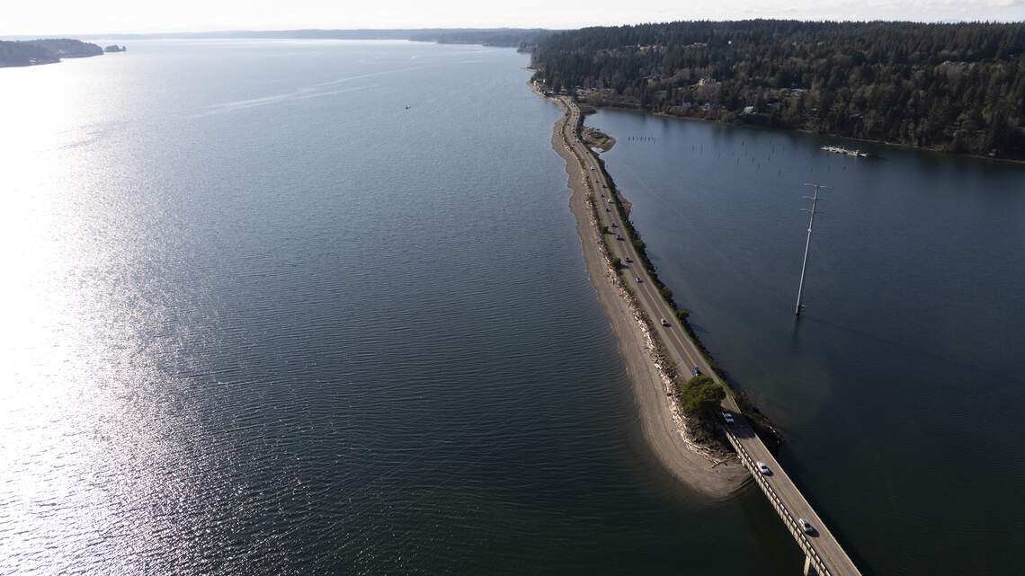 30-minute delays expected over this Pierce County bridge due to asphalt repair