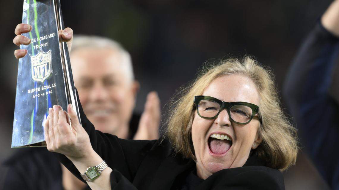 New era incoming: Super Bowl-champion Seahawks are officially for sale