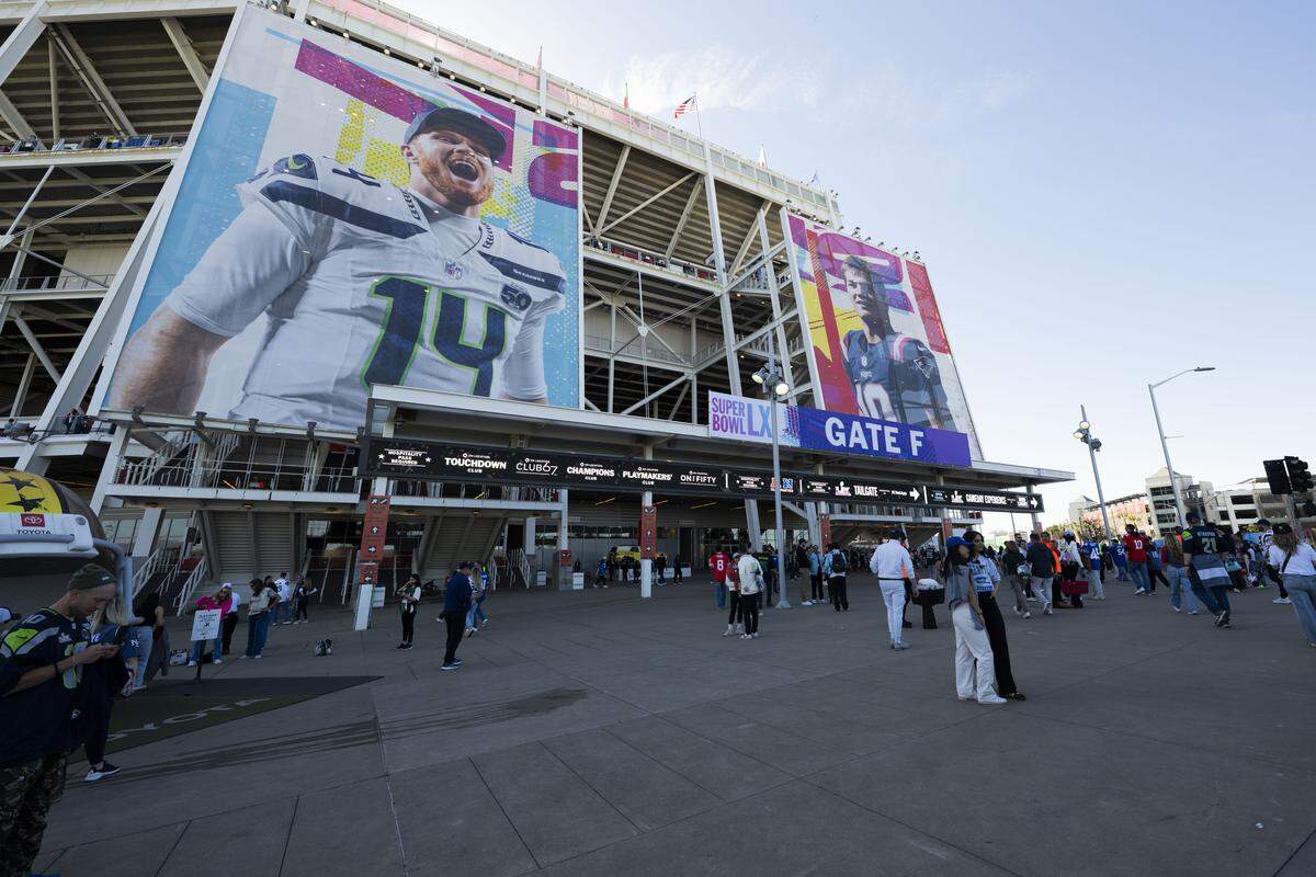 Fans file in before Super Bowl LX between the New England Patriots and the Seattle Seahawks at Levi's Stadium on Sunday, Feb. 8, 2026, in Santa Clara, Calif.