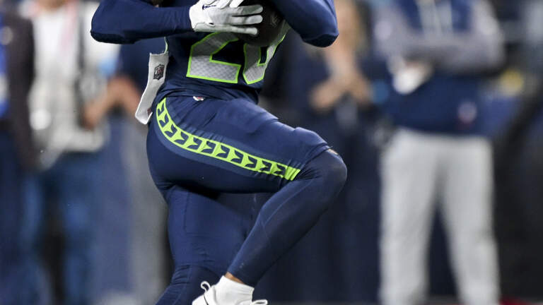 Darnold full go to play at Washington, key Seahawks DB out, Charbonnet update