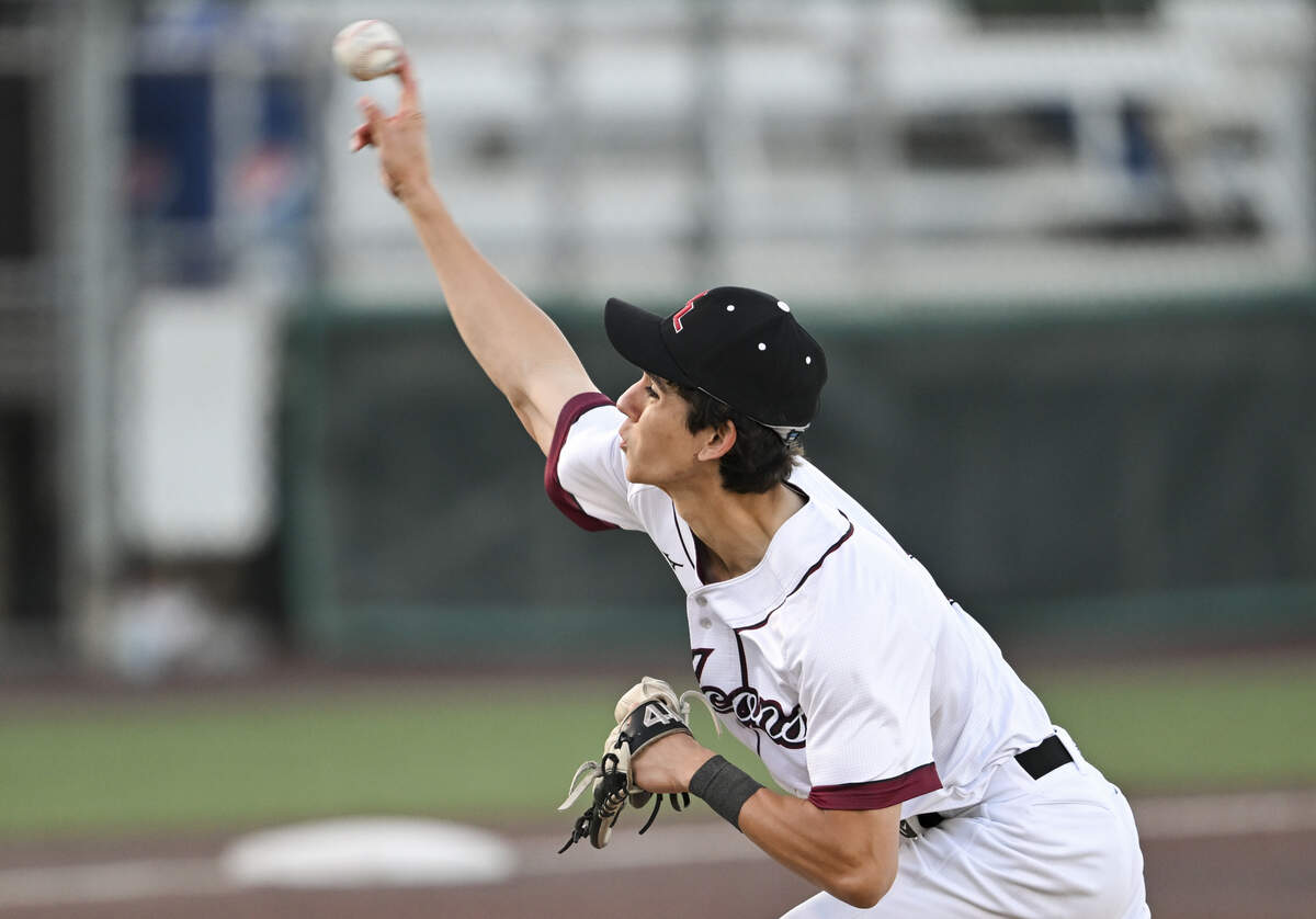 Kentlake's Matthew Ledbetter (11) pitches against Eastside Catholic during the 3A State championship game at Funko Field, on Saturday, May 30, 2026, in Everett.