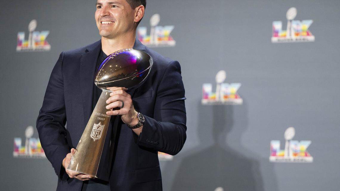 Mike Macdonald to Jimmy Kimmel. Kenneth Walker to Disneyland. Seahawks come home