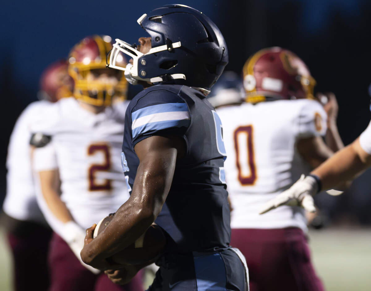 Someone Running Into A Roon Olympia’s Ibrahima Diallo among state’s best running backs | Tacoma ...