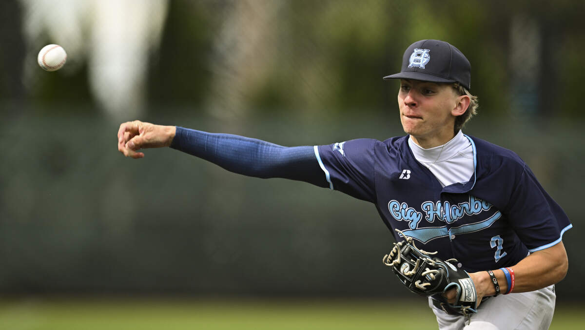 Gig Harbor's Daniel Sleeter (2) pitches against Kentlake during the 3A District 3 baseball championship at Auburn High School, on Saturday, May 16, 2026, in Auburn, Wash.